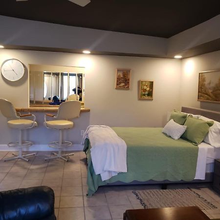 Bright & Spacious Studio Close To Clt Airport Gastonia Eksteriør billede