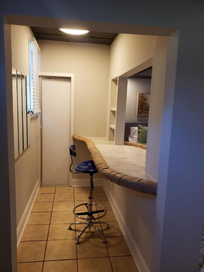 Bright & Spacious Studio Close To Clt Airport Gastonia Eksteriør billede