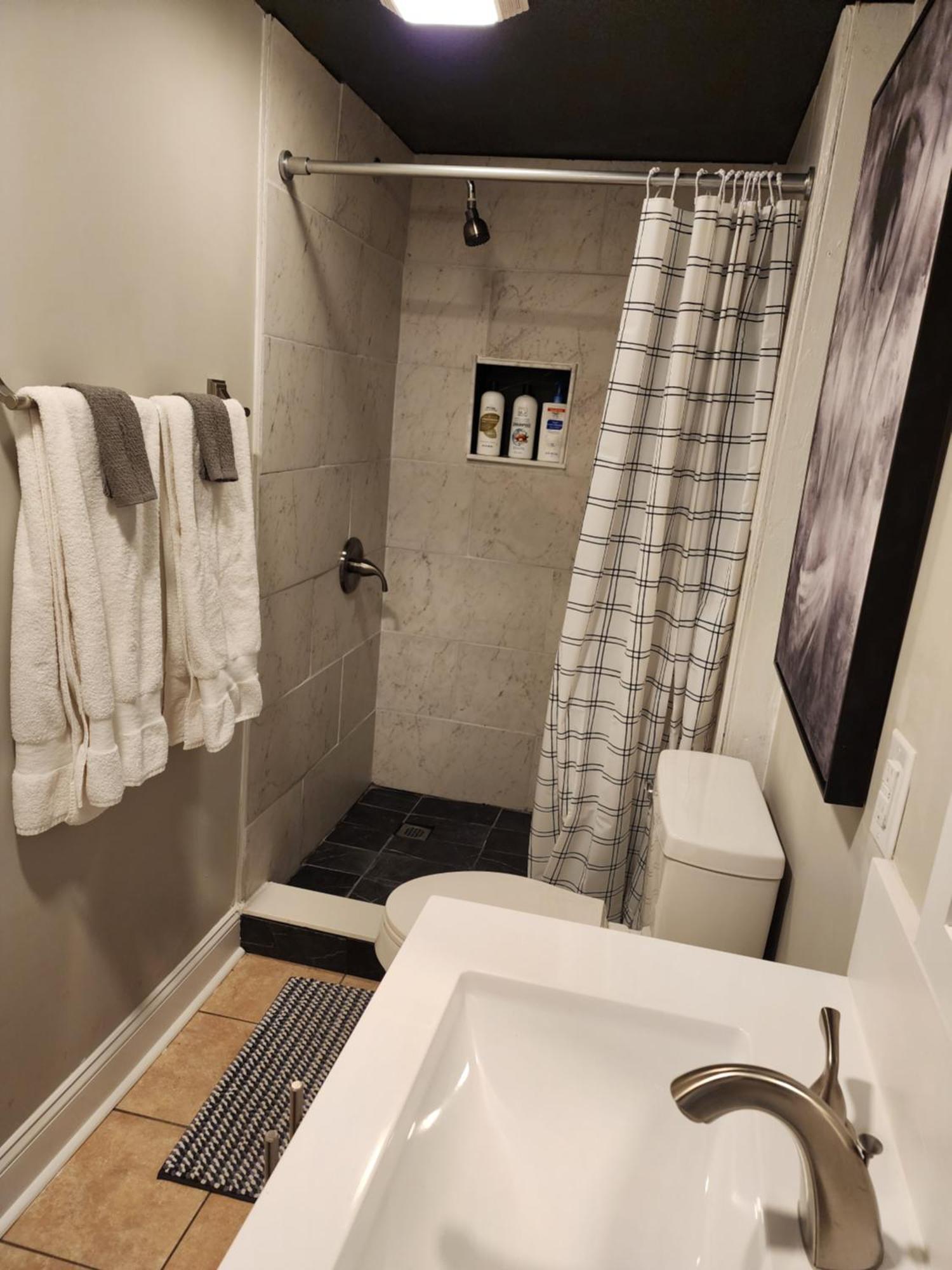 Bright & Spacious Studio Close To Clt Airport Gastonia Eksteriør billede